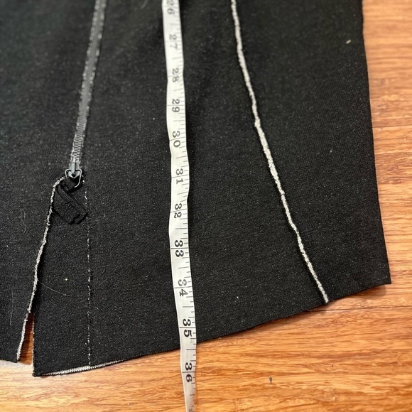 Annette Gortz full zip viscose blend black cream cardigan asymmetrical sweater - Picture 5 of 15